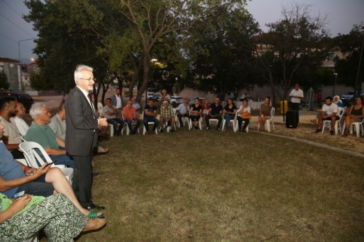 Bursa Nil&uuml;fer Belediye Başkanı Tugay Erdem 19 Mayıs mahallesinde halka buluştu