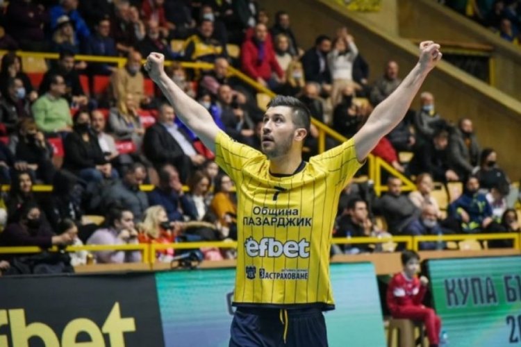 Bursa B&uuml;y&uuml;kşehir Belediyespor Gjorgi Gjorgiev'i kadrosuna kattı
