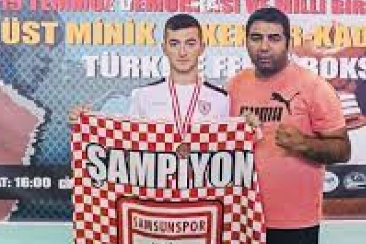 Samsunsporlu boks&ccedil;u T&uuml;rkiye 3.'s&uuml; oldu