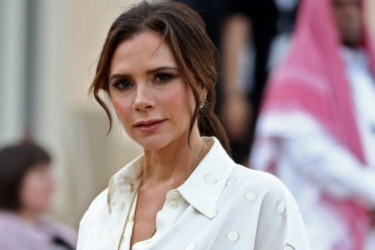 Victoria Beckham'ın botları g&uuml;ndem oldu