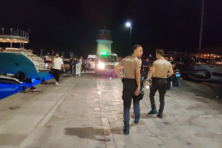 Muğla'da arkadaş grubu arasında silahlı ve satırlı kavga! 2 &ouml;l&uuml;, 1 yaralı
