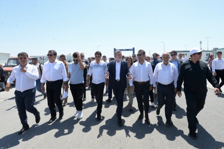 İbrahim Burkay: Deprem b&ouml;lgesine destek vermeye devam edeceğiz