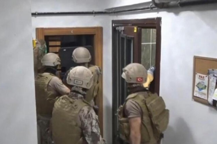 İstanbul'da ter&ouml;r operasyonu! 16 g&ouml;zaltı