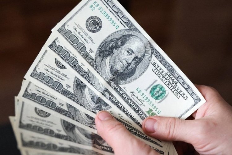 Dolar-Euro kuru bug&uuml;n ne kadar? (Serbest piyasada d&ouml;viz fiyatları)