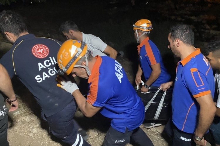 Adıyaman'da serinlemek i&ccedil;in suya giren gen&ccedil; canından oldu