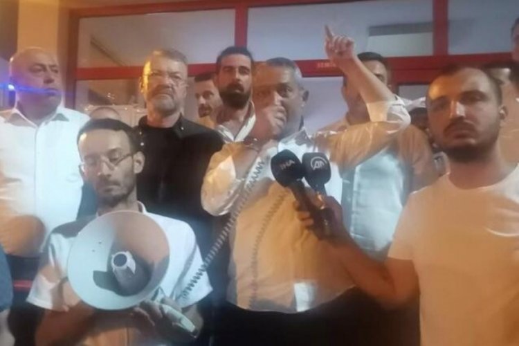İzmir'de metro ve tramvay &ccedil;alışanları greve gitti!