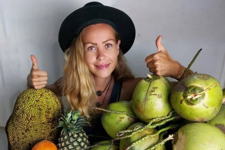 Sosyal medya fenomeni vegan Zhanna Samsonova a&ccedil;lıktan &ouml;ld&uuml;