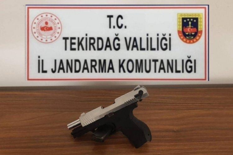 Tekirdağ'da jandarmayı g&ouml;ren şahıs silah attı