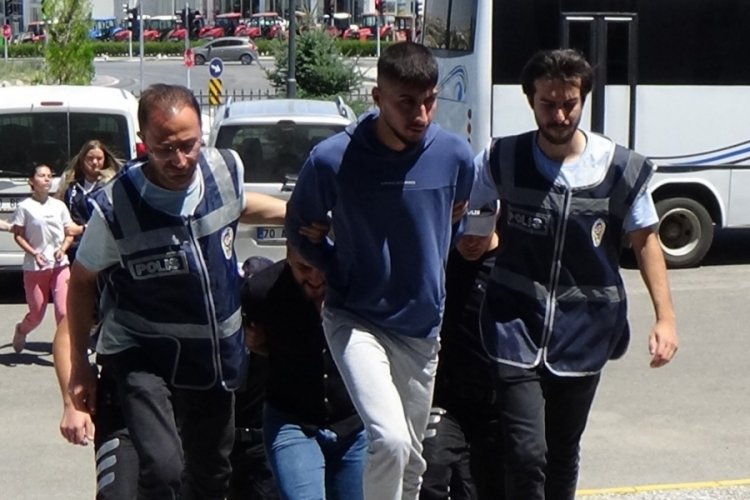 Kurtulmak istediği kocasına dehşeti yaşattı! Sevgilisine &ouml;ld&uuml;rtt&uuml;