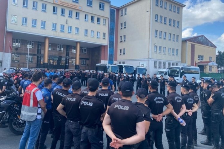 İstanbul Şişli'de 7 d&uuml;zensiz g&ouml;&ccedil;men yakalandı