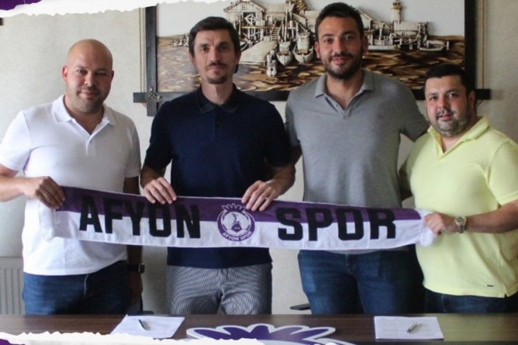 Afyonspor Ergin Keleş'i renklerine bağladı