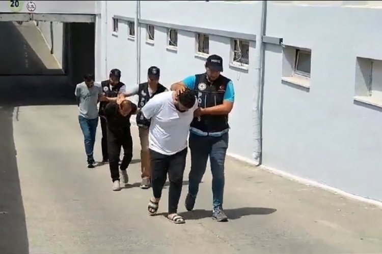Adana'da  uyuşturucu satıcılarına y&ouml;nelik operasyon! 3 tutuklu