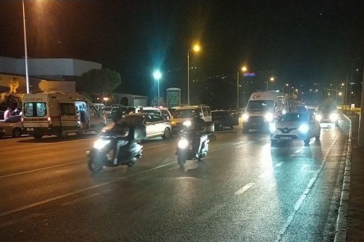 Denizli-Antalya karayolunda zincirleme trafik kazası