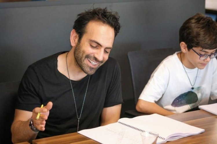 Yaren Leylek hikayesi &uuml;nl&uuml; oyuncuları aynı filmde buluşturdu