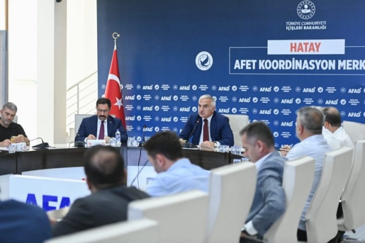 Bakan Ersoy tarihi yapılardaki destekleri a&ccedil;ıkladı