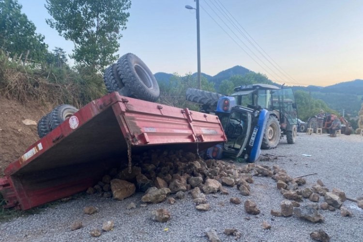 Bolu'da devrilen trakt&ouml;r&uuml;n altında kaldı! 2,5 yaşındaki bebek &ouml;ld&uuml;