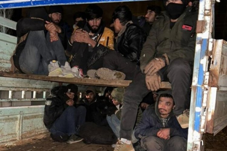 Iğdır'da 17 g&ouml;&ccedil;men ka&ccedil;ak&ccedil;ısı yakalandı