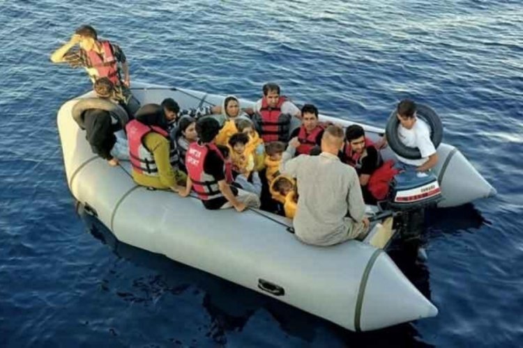 &Ccedil;anakkale ve Aydın'da 31 d&uuml;zensiz g&ouml;&ccedil;men yakalandı
