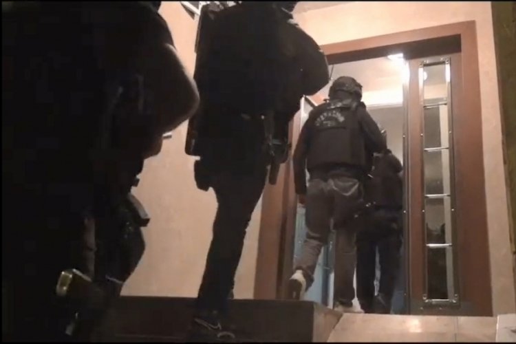 İstanbul'da DEAŞ operasyonu! 17 g&ouml;zaltı