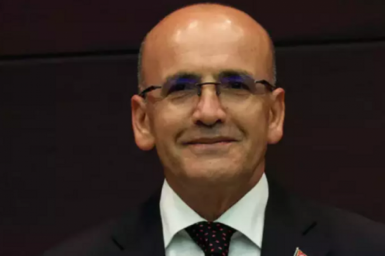 Bakan Şimşek bug&uuml;n yatırımcılarla g&ouml;r&uuml;şecek