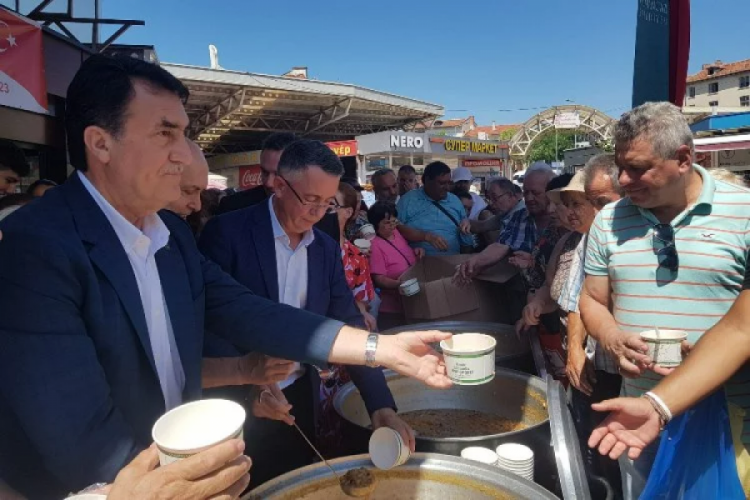 Bursa Osmangazi Belediyesi'den Kırcaali'de aşure buluşması