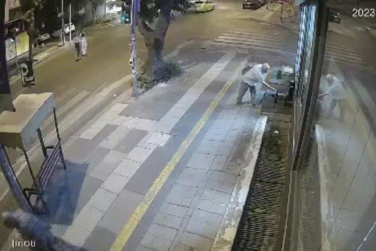Ankara'da d&uuml;kkanın &ouml;n&uuml;ndeki tabure &ccedil;alındı