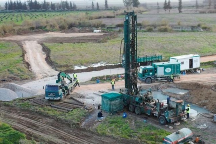 Deprem b&ouml;lgesinde g&uuml;nl&uuml;k 165 bin 715 ton i&ccedil;me suyu sağlanıyor