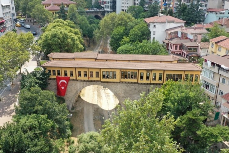 Nem ve sıcak hava yerini yağışlara bırakacak! Bursa'da bug&uuml;n hava nasıl olacak?