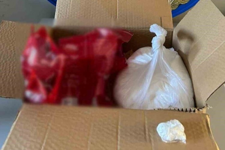 Kastamonu'da toz şekerin i&ccedil;inden uyuşturucu &ccedil;ıktı!