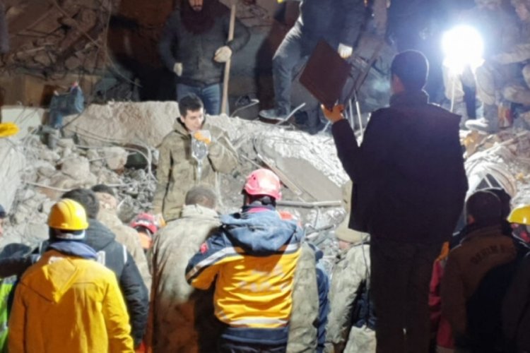Diyarbakır'da depremde onlarca kişiye mezar olan aparmanların raporu