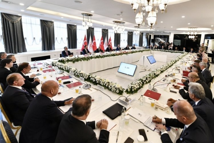 Cumhurbaşkanı Yardımcısı Yılmaz: Hedefimiz istikrar i&ccedil;inde b&uuml;y&uuml;mek