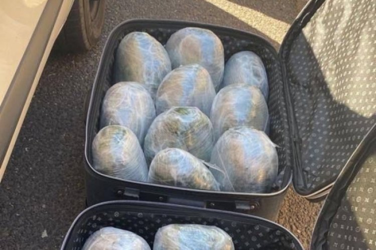 Gaziantep'te uyuşturucu ile yakalanan 2 kişinin polis memuru olduğu anlaşıldı