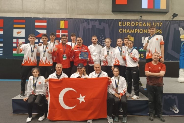 Badminton Milli Takımı Avrupa 2'ncisi