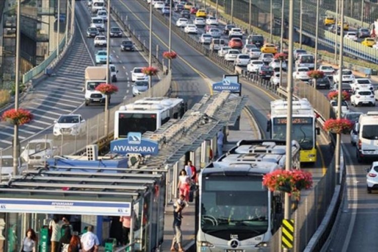 İstanbul'da toplu ulaşıma y&uuml;zde 51 zam