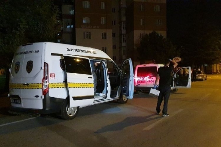 Kayseri'de 5. kattan d&uuml;şen gen&ccedil; ağır yaralandı