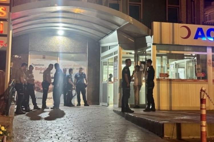 Kastamonu'da &ouml;nce eşini av t&uuml;feğiyle yaraladı sonra polisle &ccedil;atıştı!