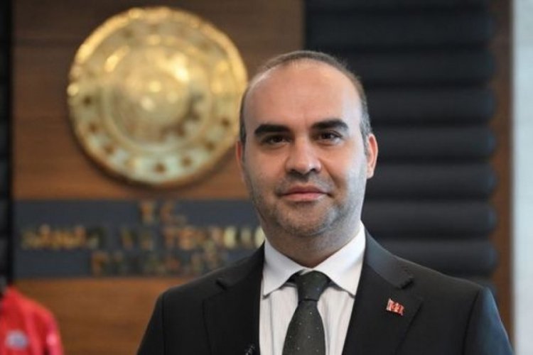 Bakan Kacır: Deprem&nbsp;b&ouml;lgesindeki işletmelerin KOSGEB bor&ccedil;larını sildik