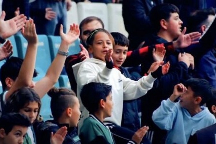 Bursaspor'dan amat&ouml;r gen&ccedil;lere indirim!