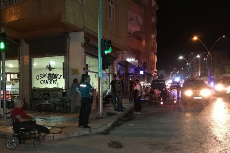 Elazığ'da &ccedil;ay ocağına silahlı saldırı: &Ccedil;ok sayıda yaralı var