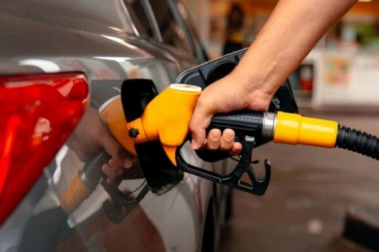 Motorine 1 lira 80 kuruşluk zam! Bu gece pompaya yansıyacak