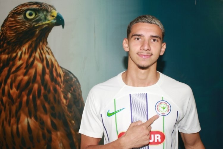 &Ccedil;aykur Rizespor, Altin Zeqiri'yi transfer etti