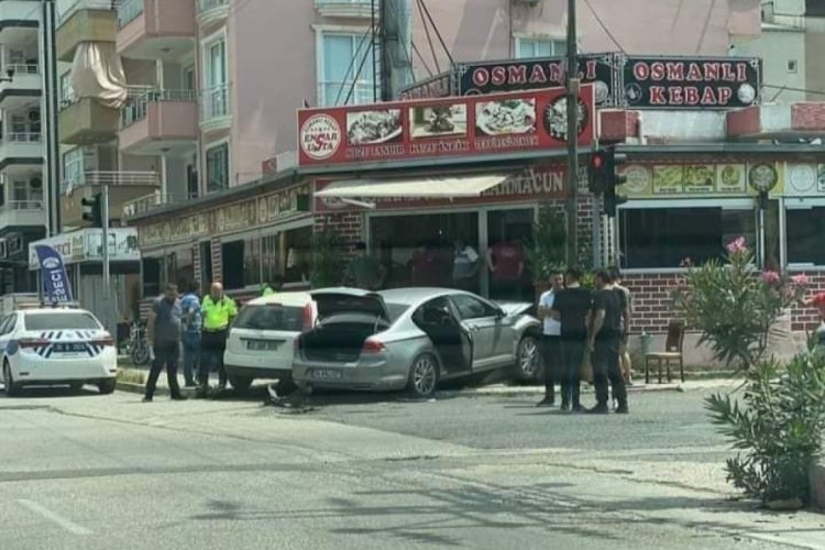 Hatay'da trafik kazası: 2 yaralı