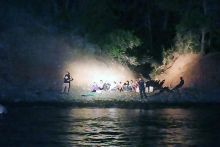 Muğla Fethiye'de 9 d&uuml;zensiz g&ouml;&ccedil;men yakalandı