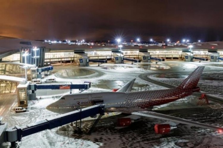 TASS a&ccedil;ıkladı: Vnukovo Havalimanı kapatıldı, Moskova'da kaos