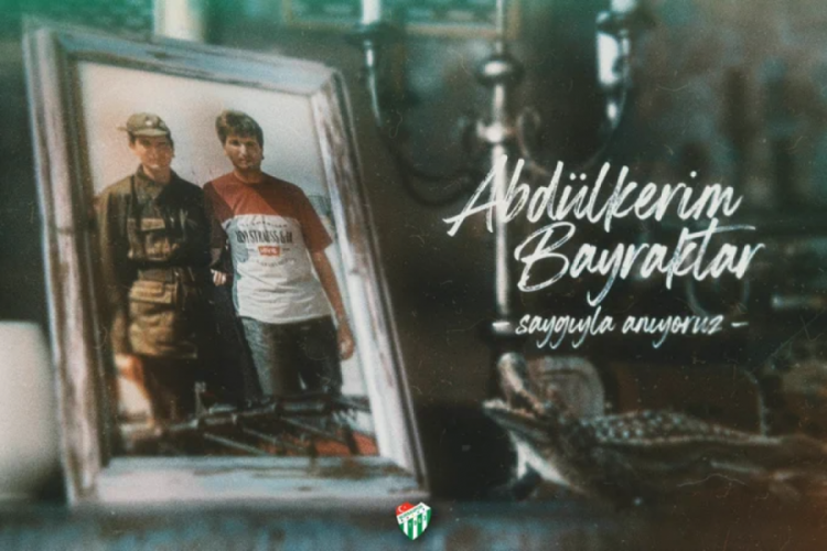 Bursaspor Kul&uuml;b&uuml;, Abd&uuml;lkerim Bayraktar'ı andı