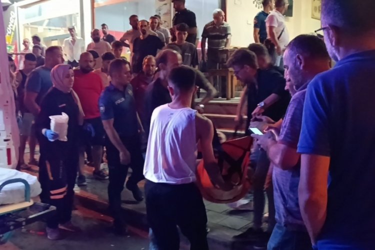Kocaeli'de bir şahıs &ccedil;ay ocağını silahla basıp 1 kişiyi yaraladı