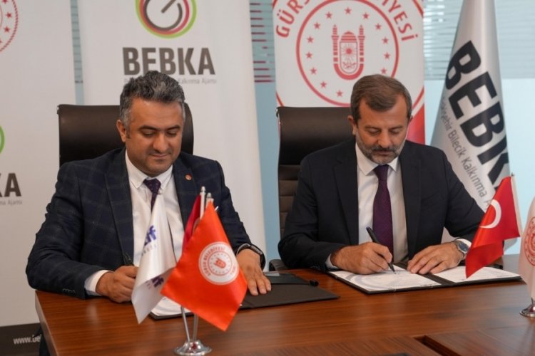 Bursa'da 1096 gen&ccedil; dijital girişimciye ulaşılacak