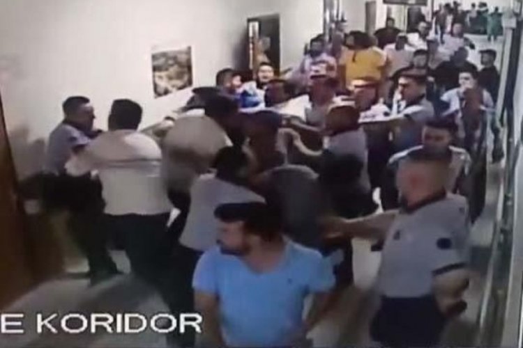 Nevşehir'de 20 kişi devlet hastanesini basarak 6 g&uuml;venlik g&ouml;revlisini darp etti!