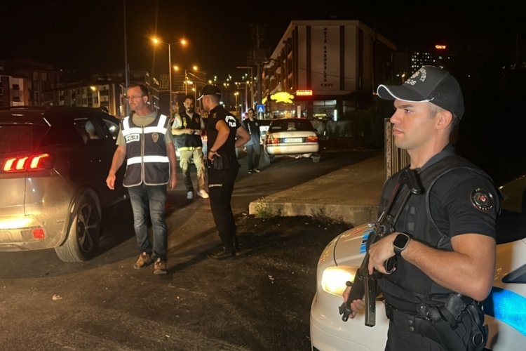 D&uuml;zce'de huzur uygulamasında 1061 kişi sorgulandı