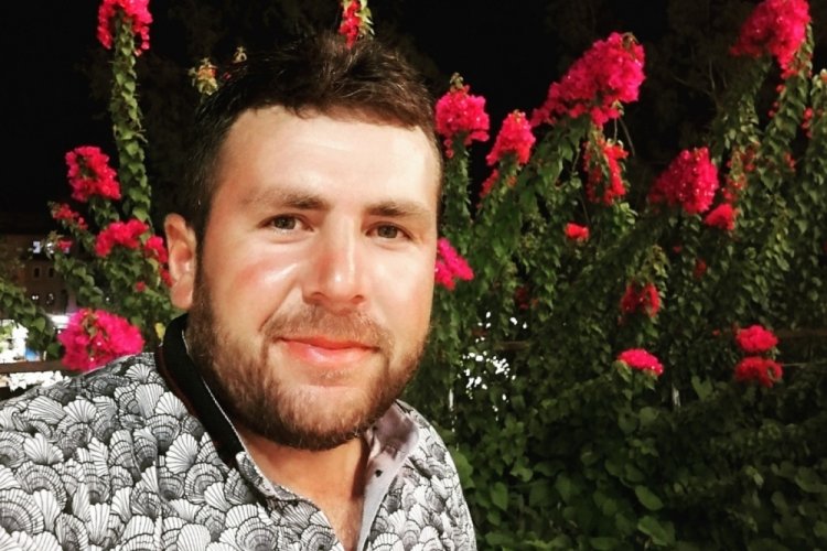 Antalya'da elektrik akımına kapılan demir ustası &ouml;ld&uuml;